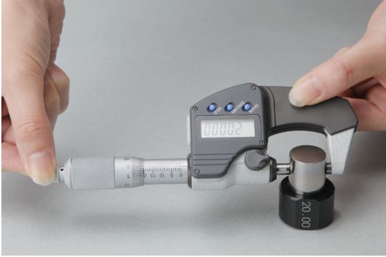 Cách kiểm tra độ chính xác của các dụng cụ đo