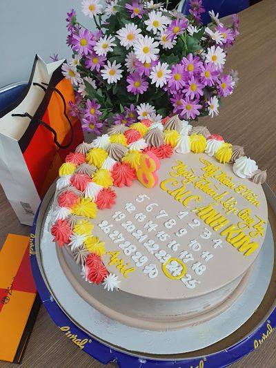 CHÚC MỪNG C.N.C ÁNH KIM BƯỚC SANG TUỔI THỨ 8